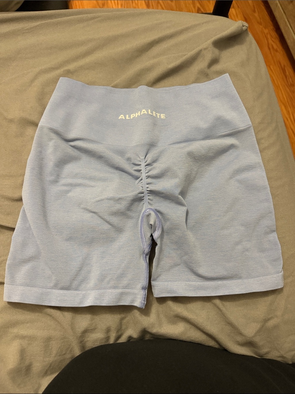 Alphalete Women's Periwinkle Seamless Bike Shorts
